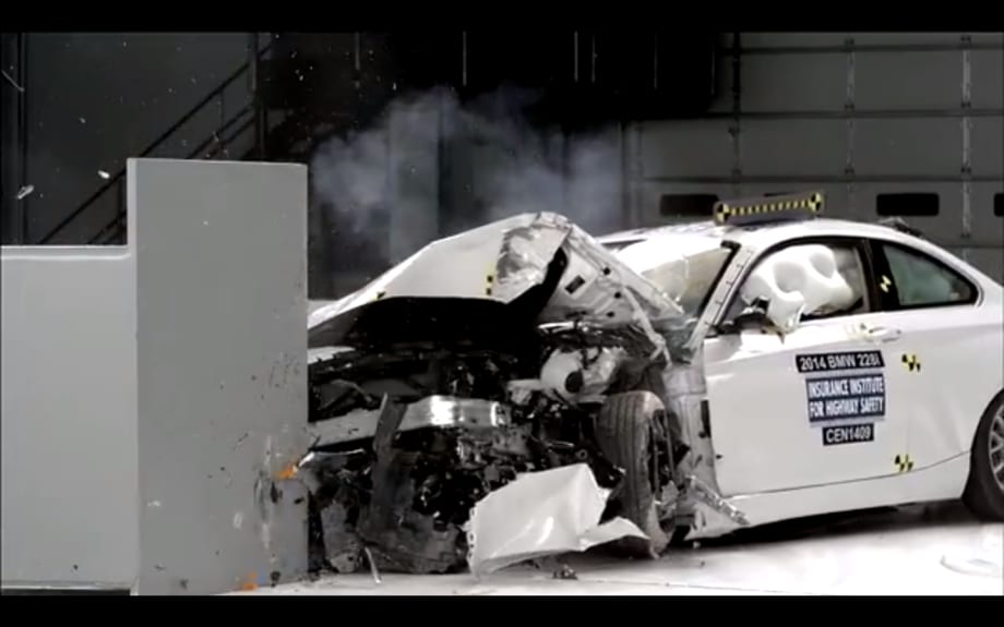 Video: BMW 2 Series Coupe Earns Top IIHS Safety Rating