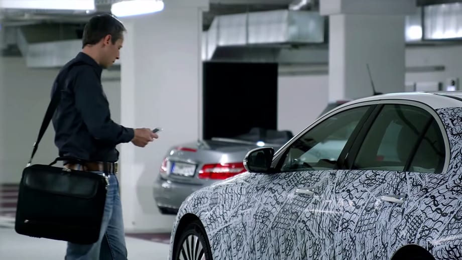 Video: 2017 E-Class Adds Remote-Controlled Parking