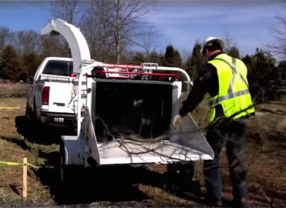 Altec Recalls Brush Chippers for Welds