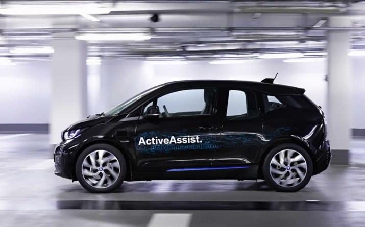 Legal Hurdles of Self-Driving Cars Studied by NHTSA