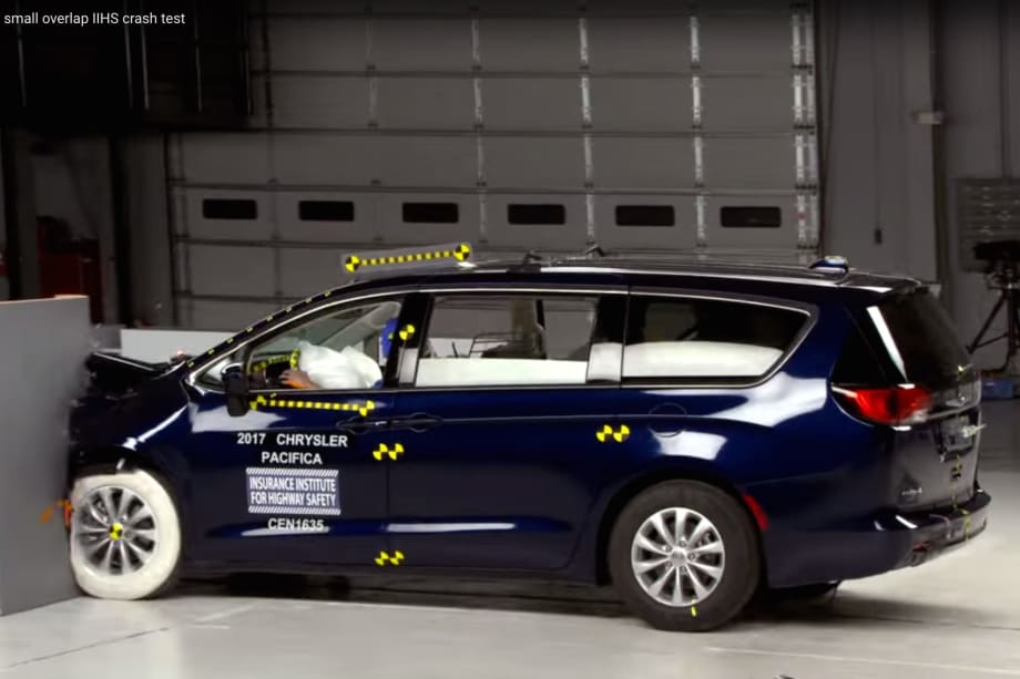 Watch Chrysler Pacifica Win Top Safety Award