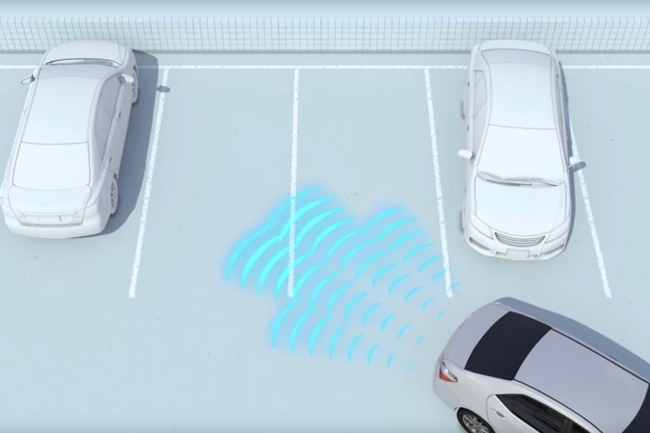 Watch Toyota Sonar Tech Reduce Parking Mishaps