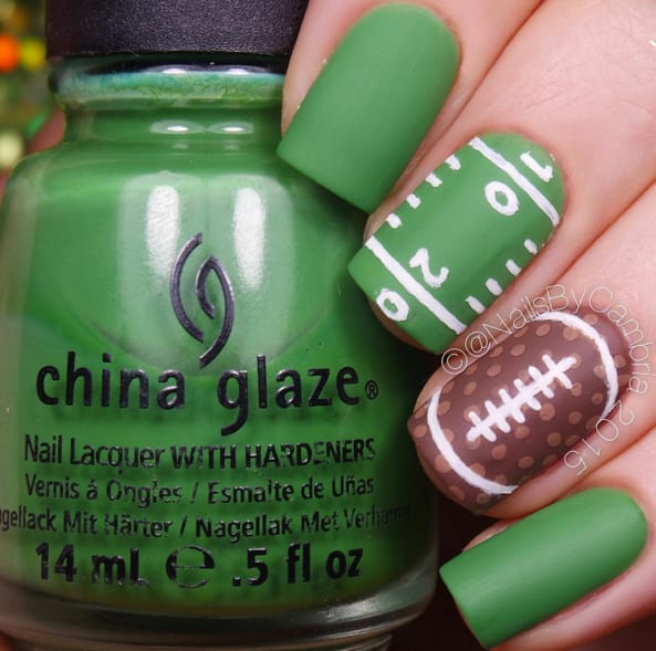 18 Nail Ideas for Super Bowl 50