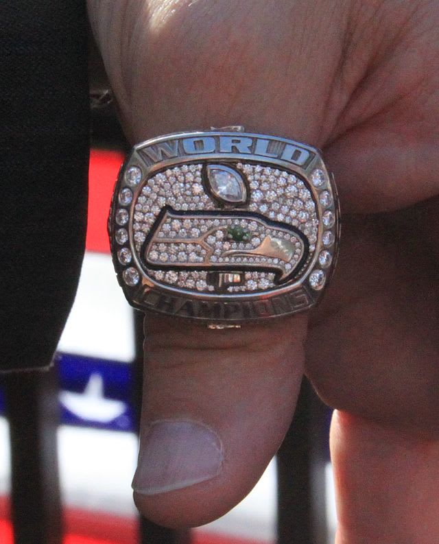 NFL Player Leaves Super Bowl Ring in Rental Car