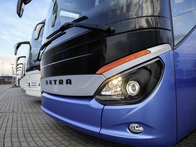 Daimler Buses, Rev Group Team Up in North America