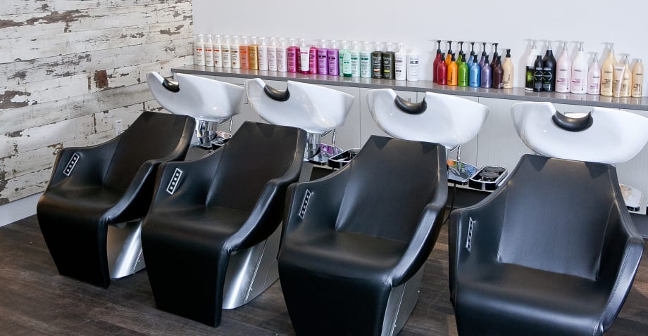Salon Tour: SalonCapri