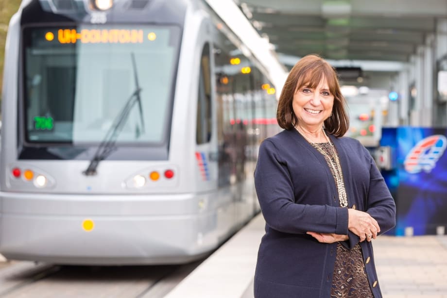 COMTO honors HDR’s Greene with 'Women Who Move the Nation' award