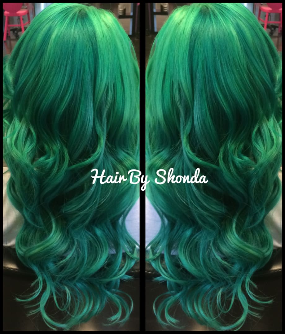 Christmas Green Hair Color!