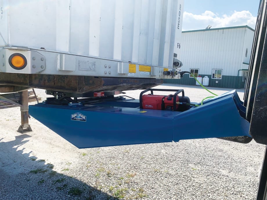 Sidekick fifth-wheel attachment for forklifts.