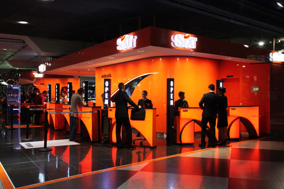 Sixt Opens Franchises in Paraguay, the Caribbean