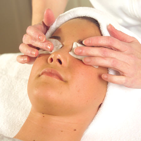 Skin Blends Triathlon Facial Treatment