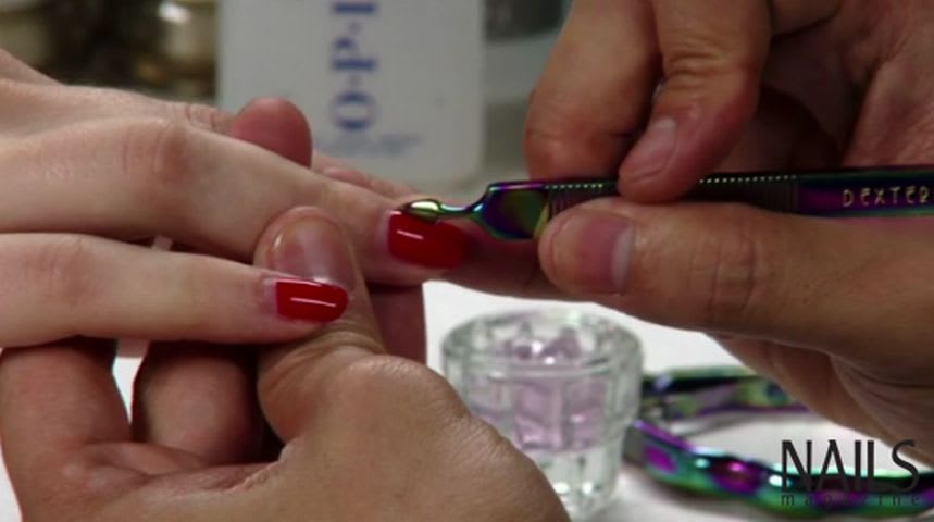 Axxium Soak-Off Gel Fill (part 5 of 12)