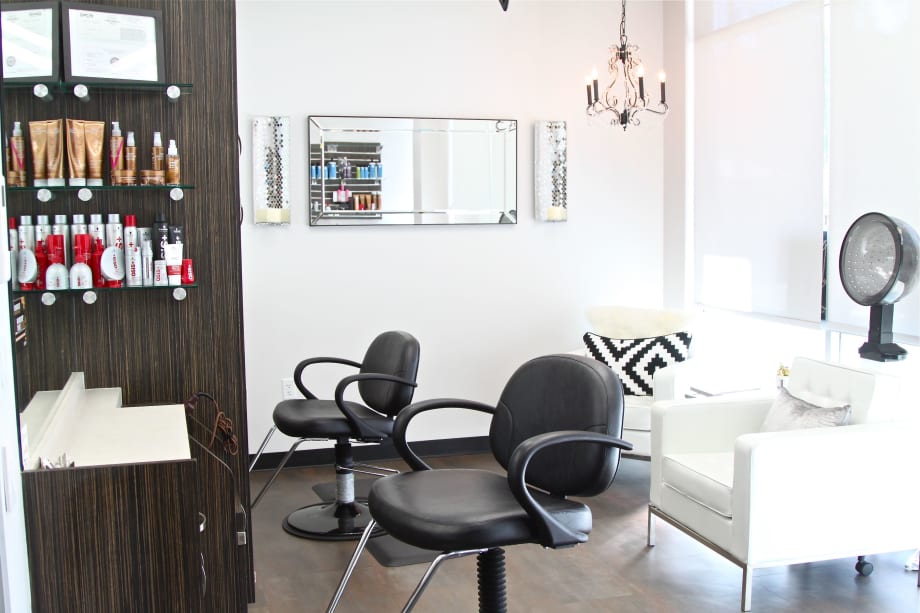 Choosing the Studio Life: 4 Reasons Stylists Choose Sola Salon Studios