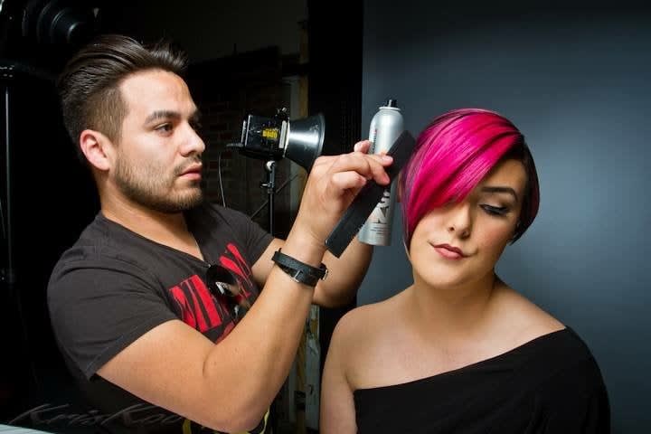 7 Benefits of Working in a Salon Studio
