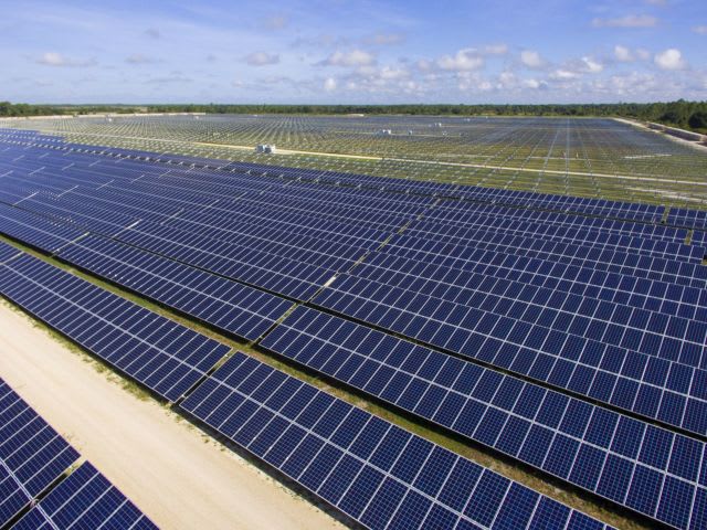 Fla. Utility Halfway to 1 Million Solar Panels