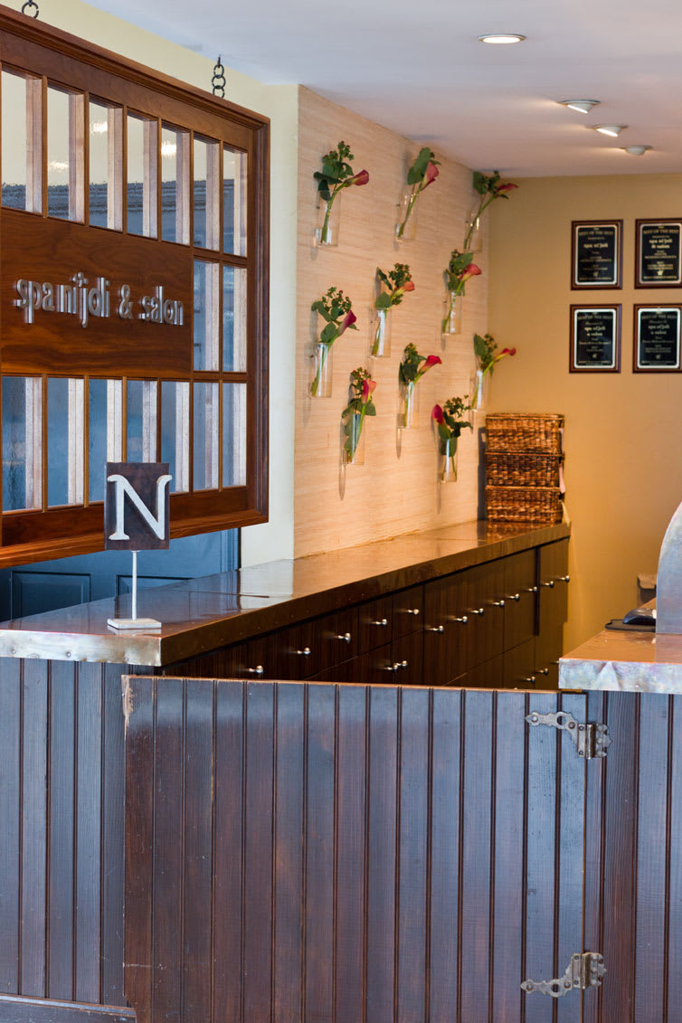 Spa Ni’Joli and Salon