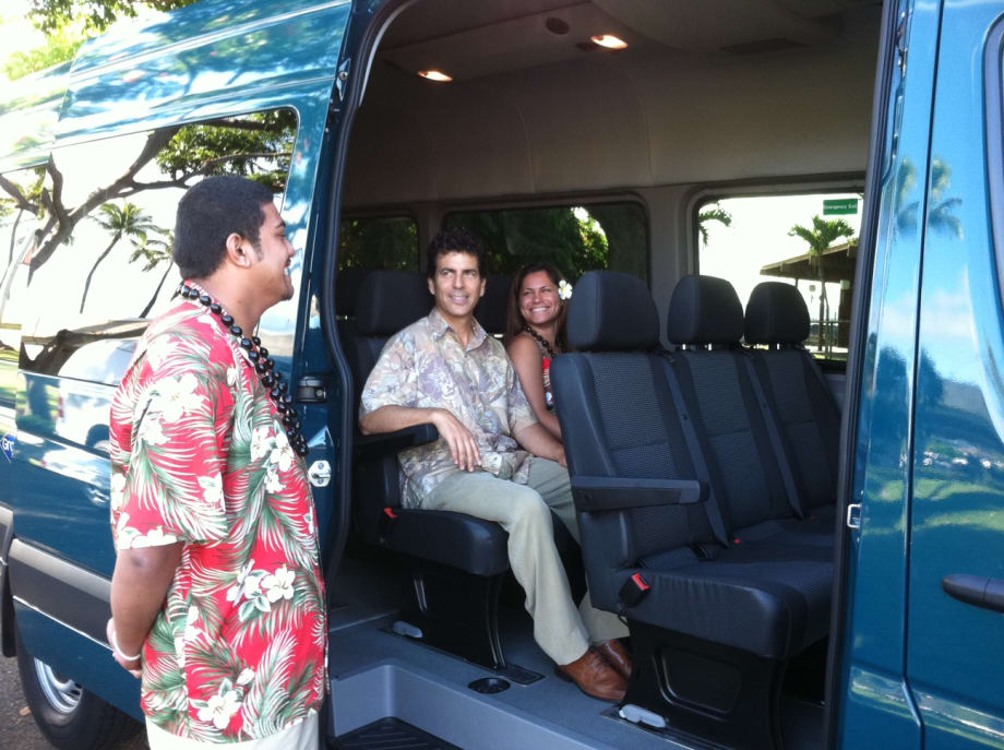 Hawaii's SpeediShuttle to expand Sprinter fleet for exclusive airport contract