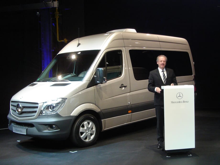 2014 Sprinter Van Gets Fresh Styling, Powertrain, Safety Features