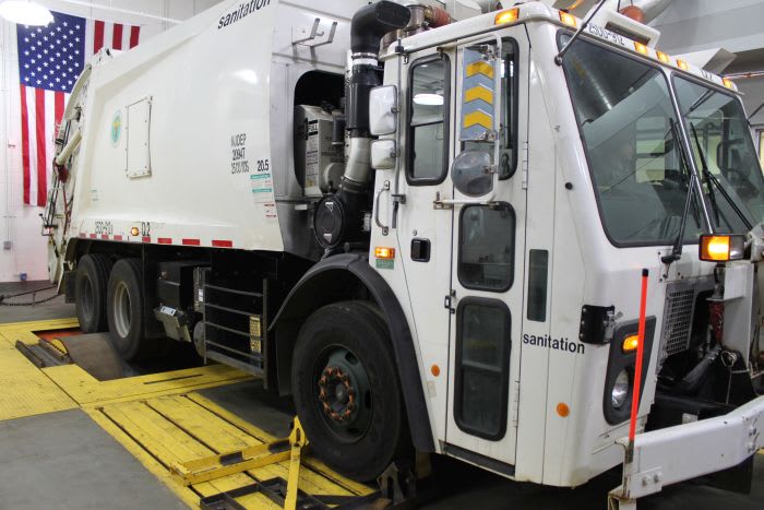 Engine Stop-Start System Saves Fuel for New York's Trash Trucks