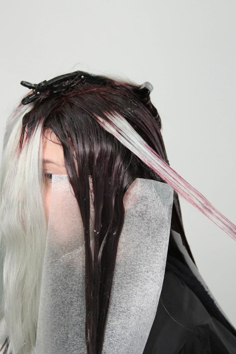 HOW-TO: Smokey Lavender Hair Color with Face-Framing Silver Accent & Root Shadow