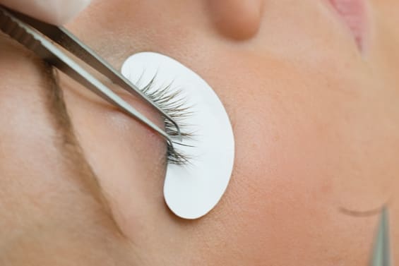 HOW-TO: Give Your Clients Fuller, Fluffier Lashes Quickly & Efficiently