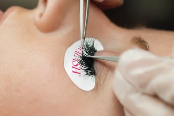 HOW-TO: Give Your Clients Fuller, Fluffier Lashes Quickly & Efficiently