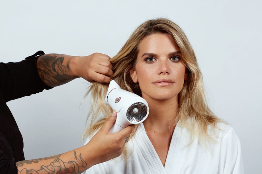 HOW-TO: Loose Undone Beach Waves