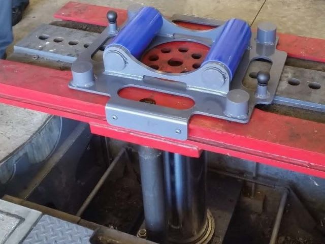 Stertil-Koni Debuts Differential Adapter for Telescopic Piston Lift