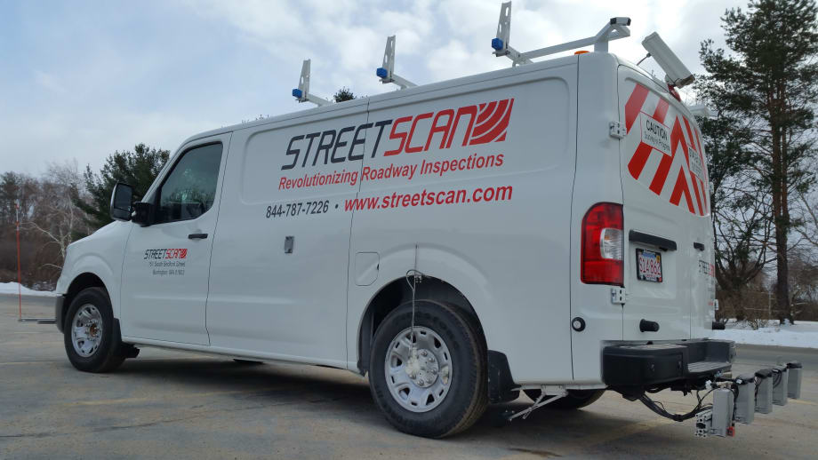 Pavement Inspection Fleet to Add TomTom Bridge