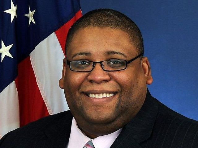 NHTSA’s David Strickland steps down