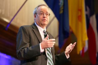Political Pundit Stu Rothenberg to Speak at 2018 International Car Rental Show
