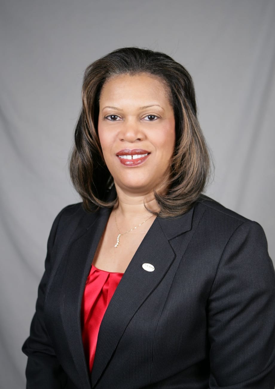 Former Fleet Director Named City Manager