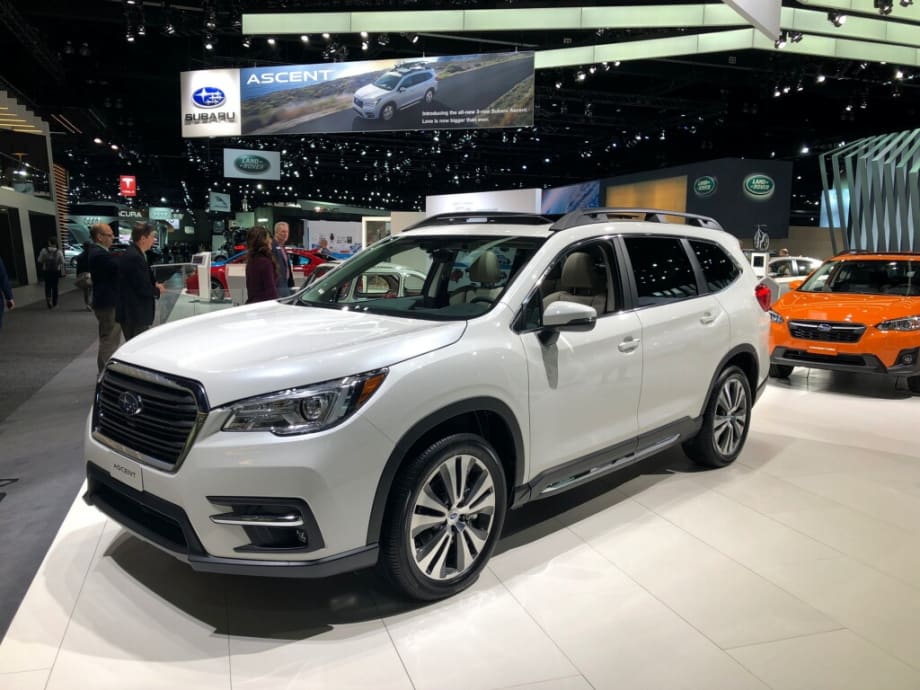 Subaru Debuts Three-Row SUV Ascent