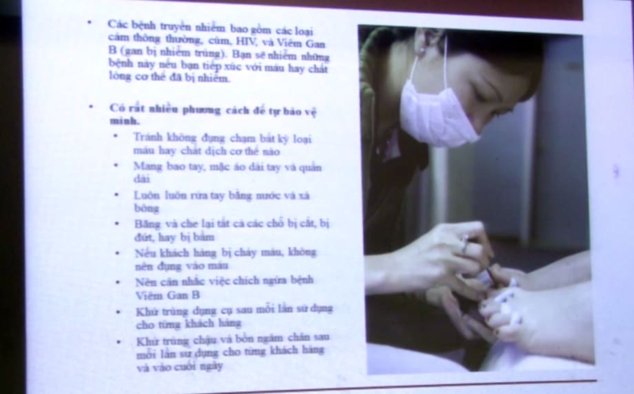 Sức Khỏe và An Toàn Trong Tiệm Nail: Các Hóa Chất (In Vietnamese)