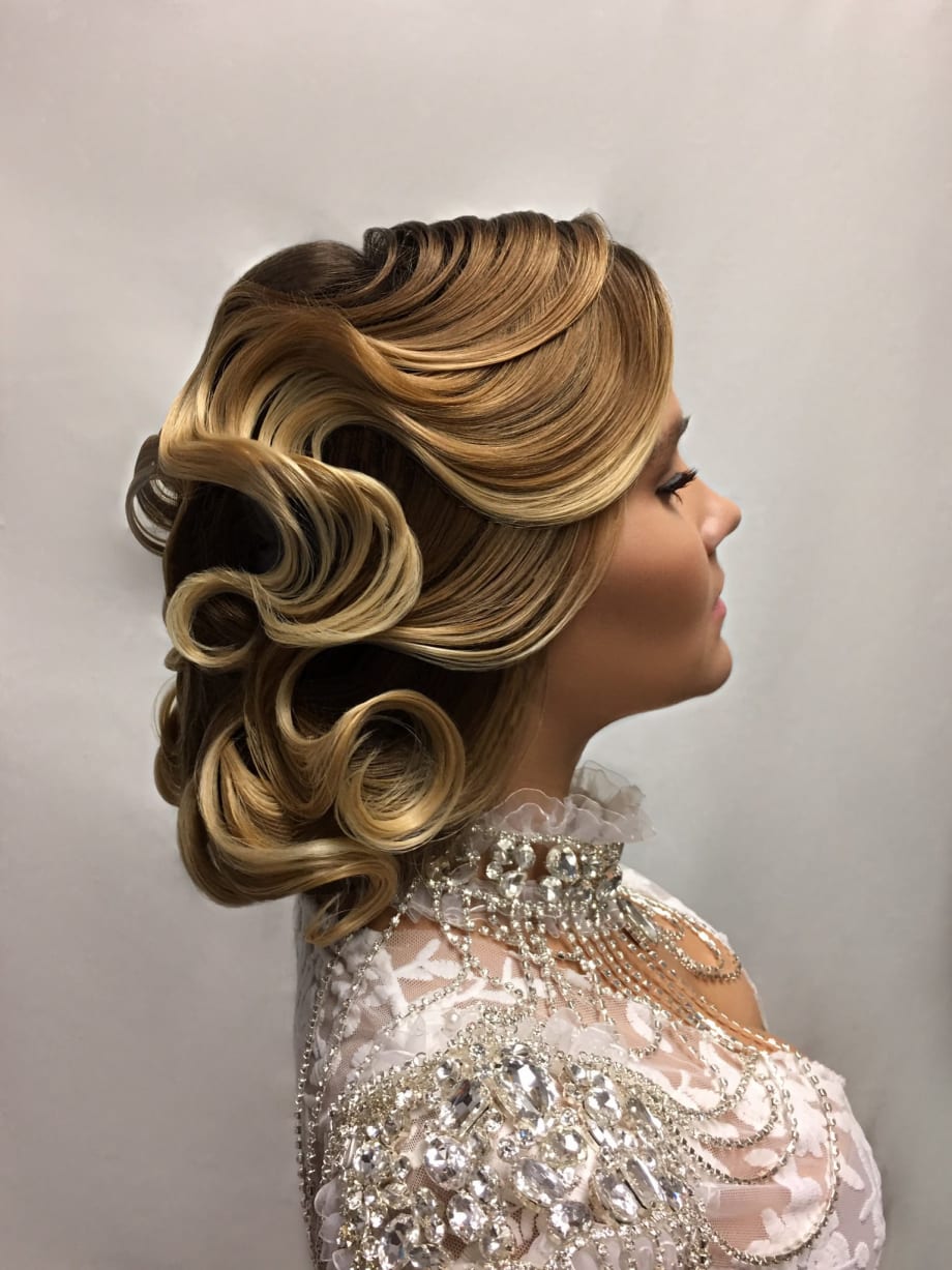 Announcing the Braids & Brides Top 10 Semifinalists!
