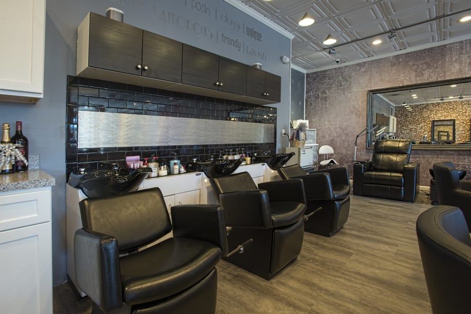Salon Tour: Swank Salon