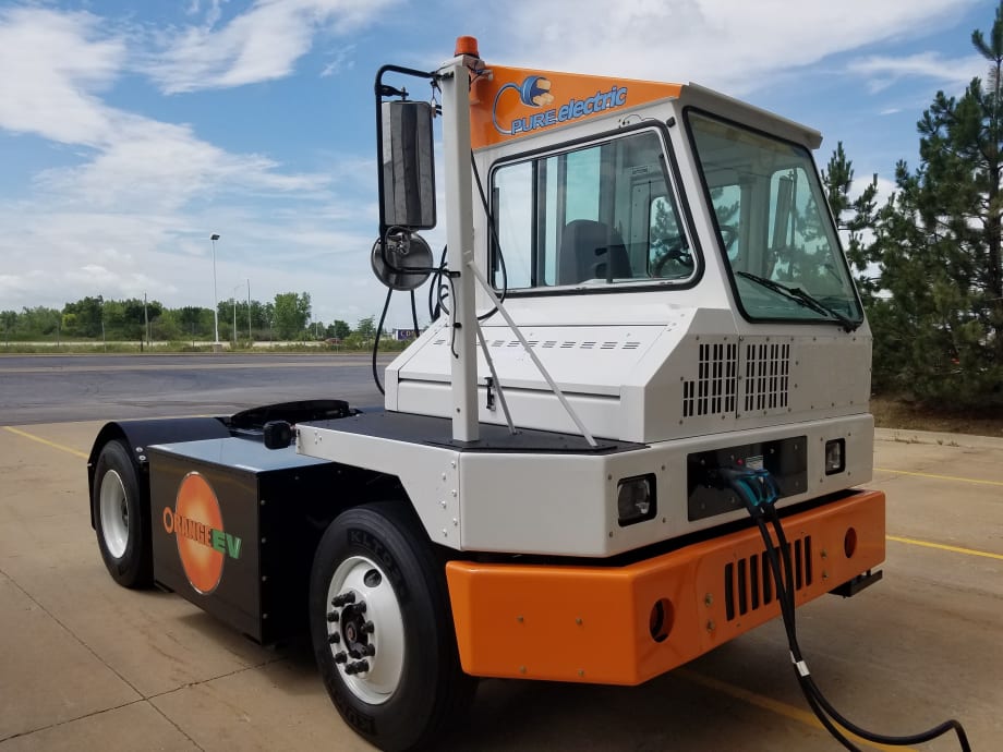 Rail Management Services Goes Electric