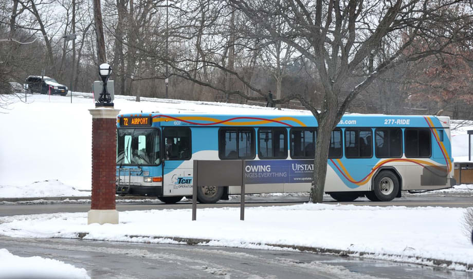 Cornell U. may end free rides for 1st-year students