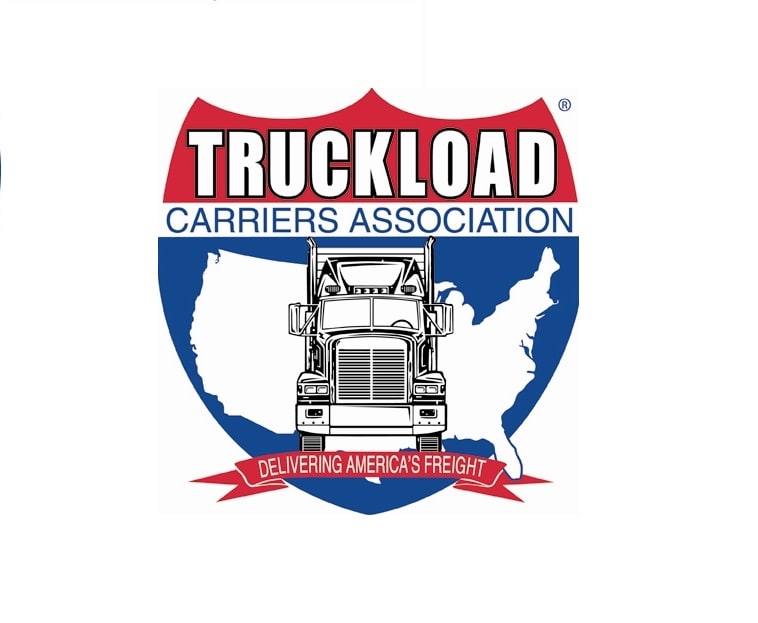 Highway Angel Helps Fellow Trucker Trapped In Cab