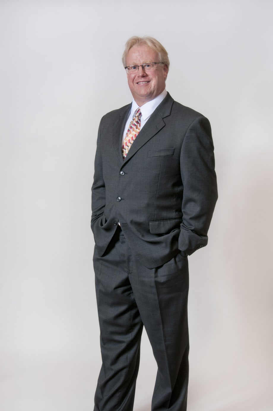 Kirschner's Todd Smith Receives the Tae Jhin Broker Award for 2015
