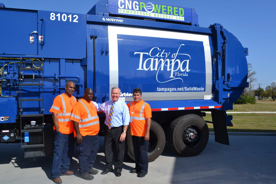 City of Tampa, Fla., Receives 5 New CNG Solid Waste Vehicles