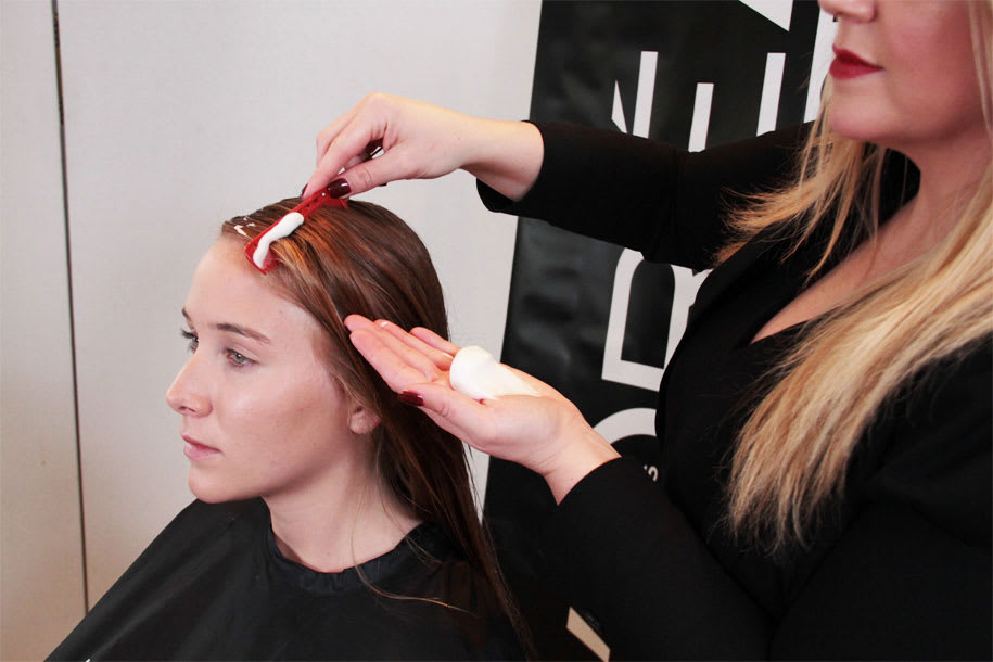 HOW-TO: Taylor Swift's Grammys Power Pony