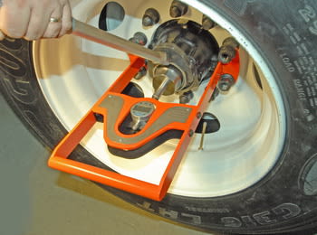 Temper Axle Products Simplifies Wheel Bearing Measurement, Adjustment