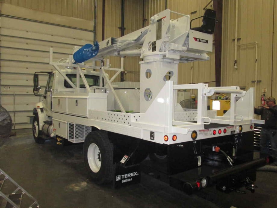 California City Receives Second Electric Service Truck