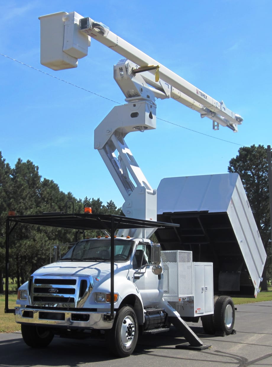 Terex Claims Aerial Lift Trucks Remain Safe