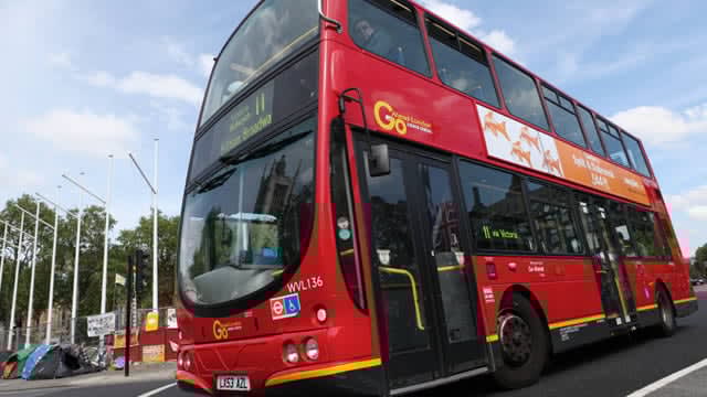 24-hour strike cripples London bus service