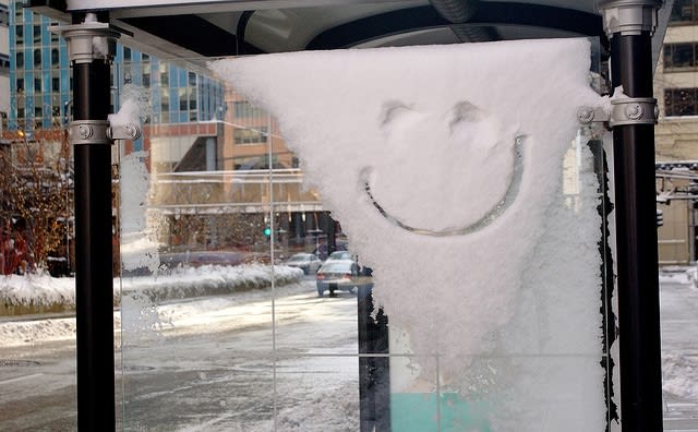 Do transit shelter heat lamps keep you warm?