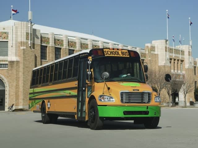 Los Angeles District Buys 71 CNG School Buses