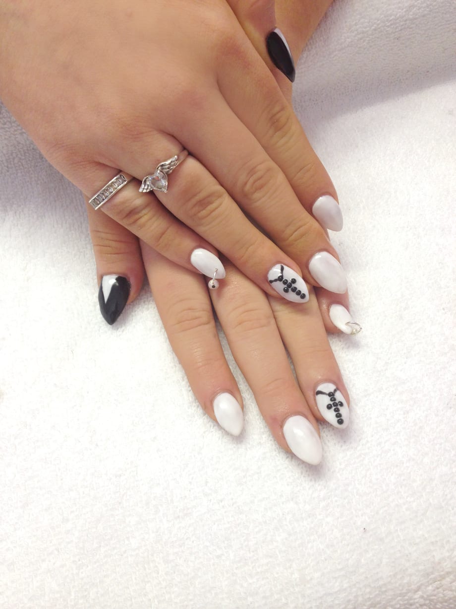Lucky Charms: Nail Art with Style and Charm