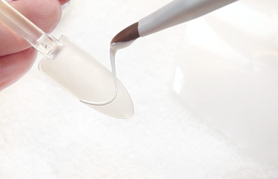 Quick Nail Tips: Perfect Gel Smile Lines with a String Technique